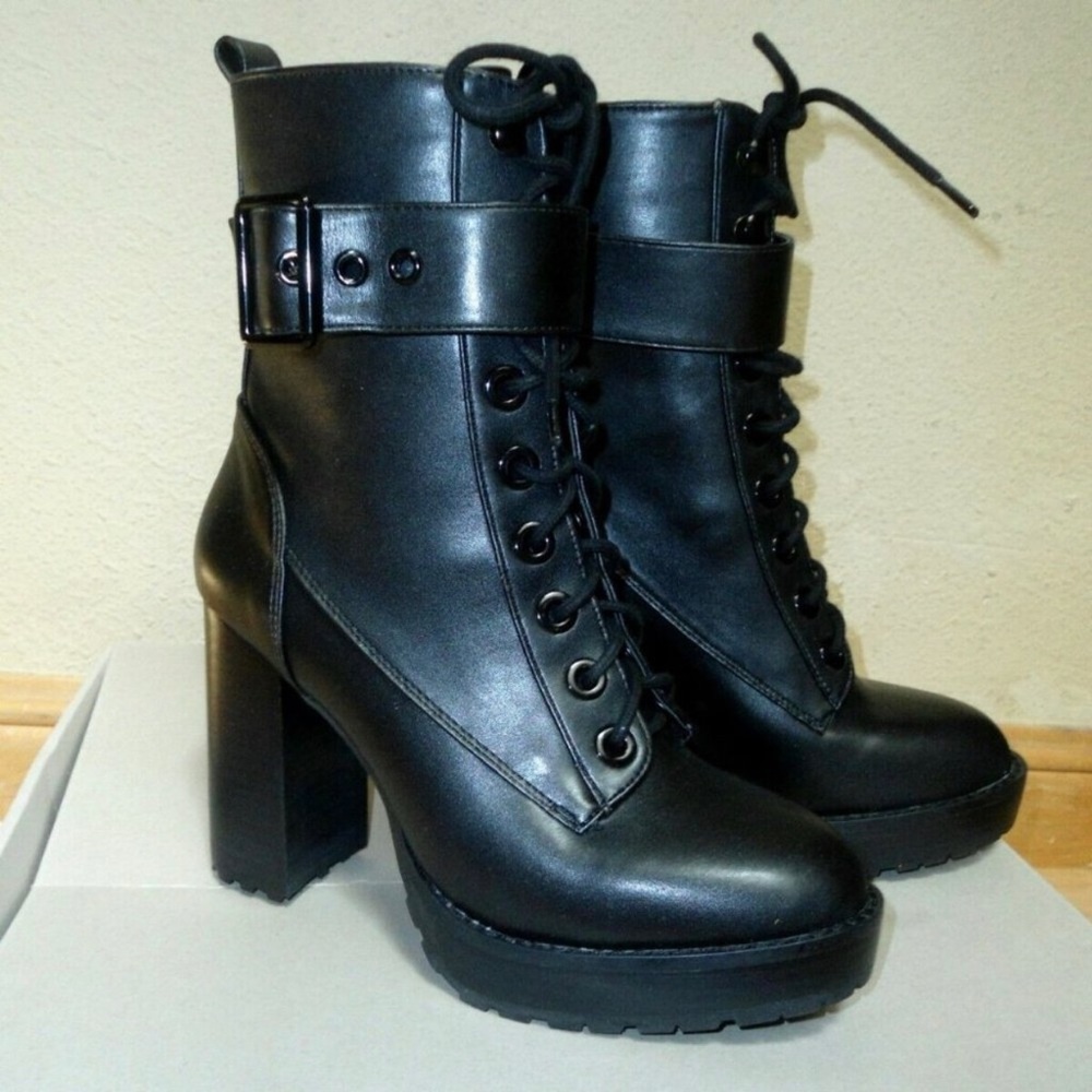 URBAN OUTFITTERS Kennedy Black BOOTS Combat Military Heels BOOTIES
